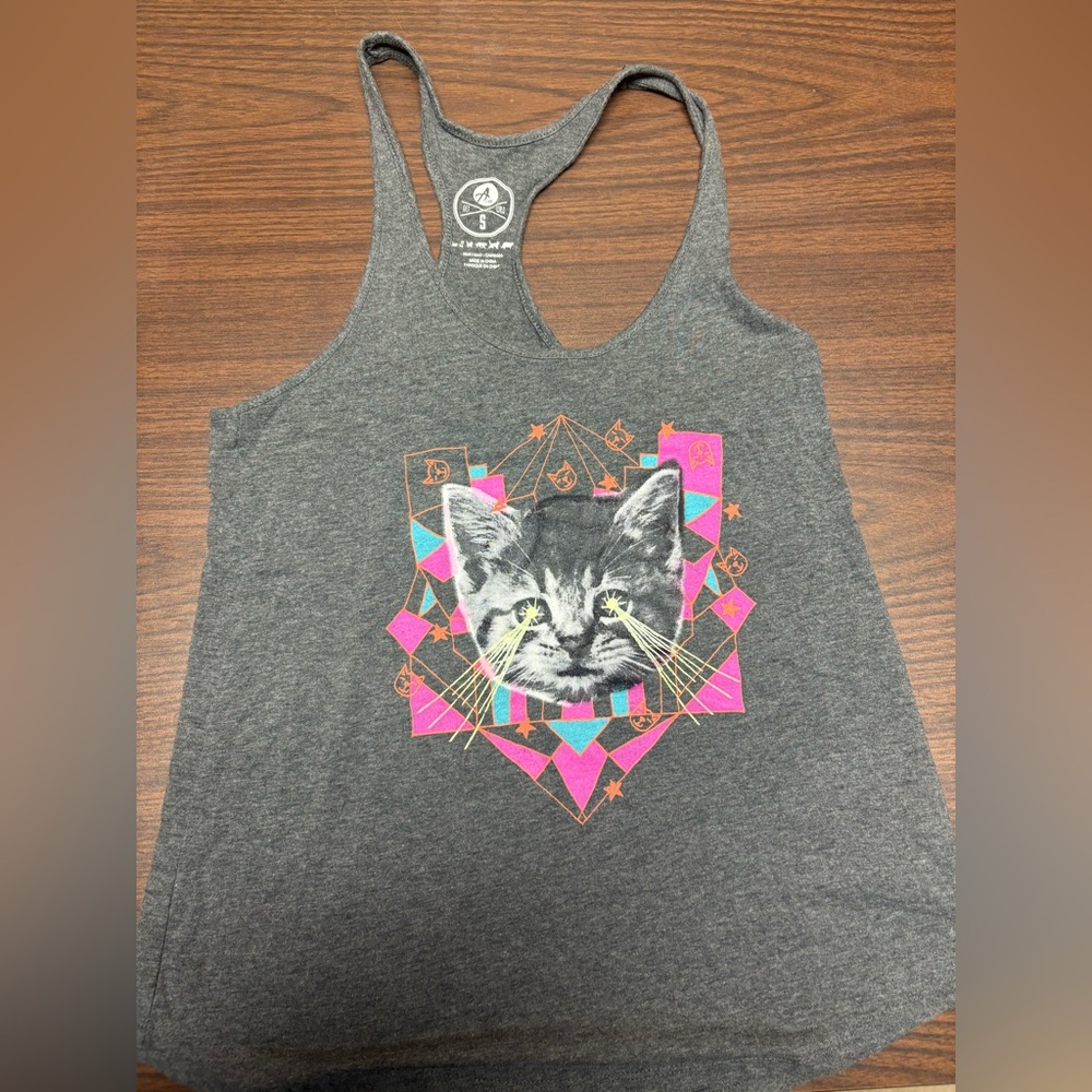 Gray Cat Graphic Tank Top